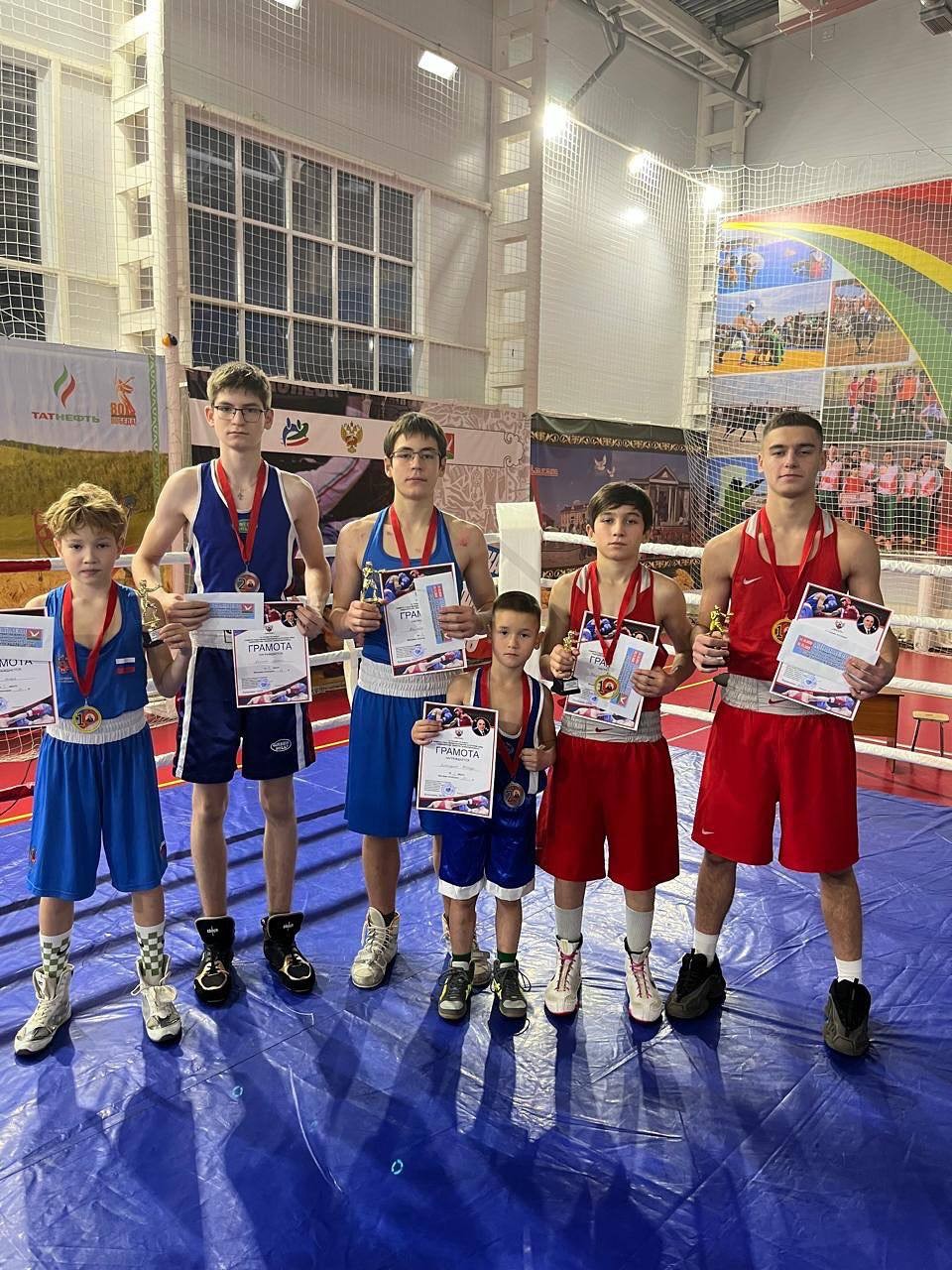 Лениногорские боксёры вошли в число сильнейших на турнире в Азнакаево