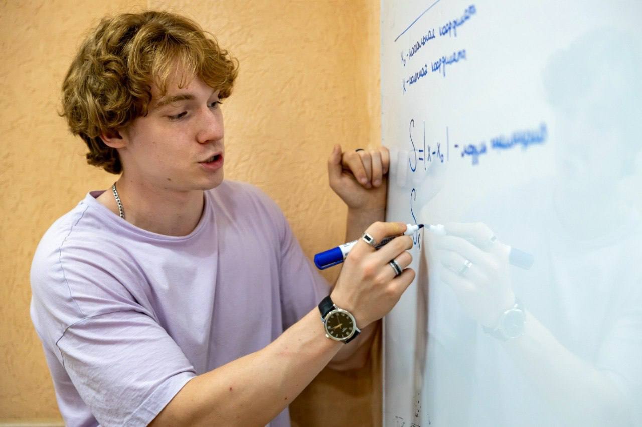 Шаг в науку: школьники со всей России учатся и исследуют в Лениногорске