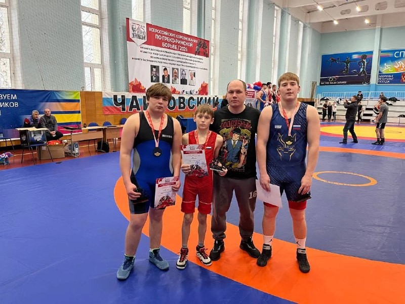 Лениногорские борцы показали высокие результаты на всероссийских соревнованиях